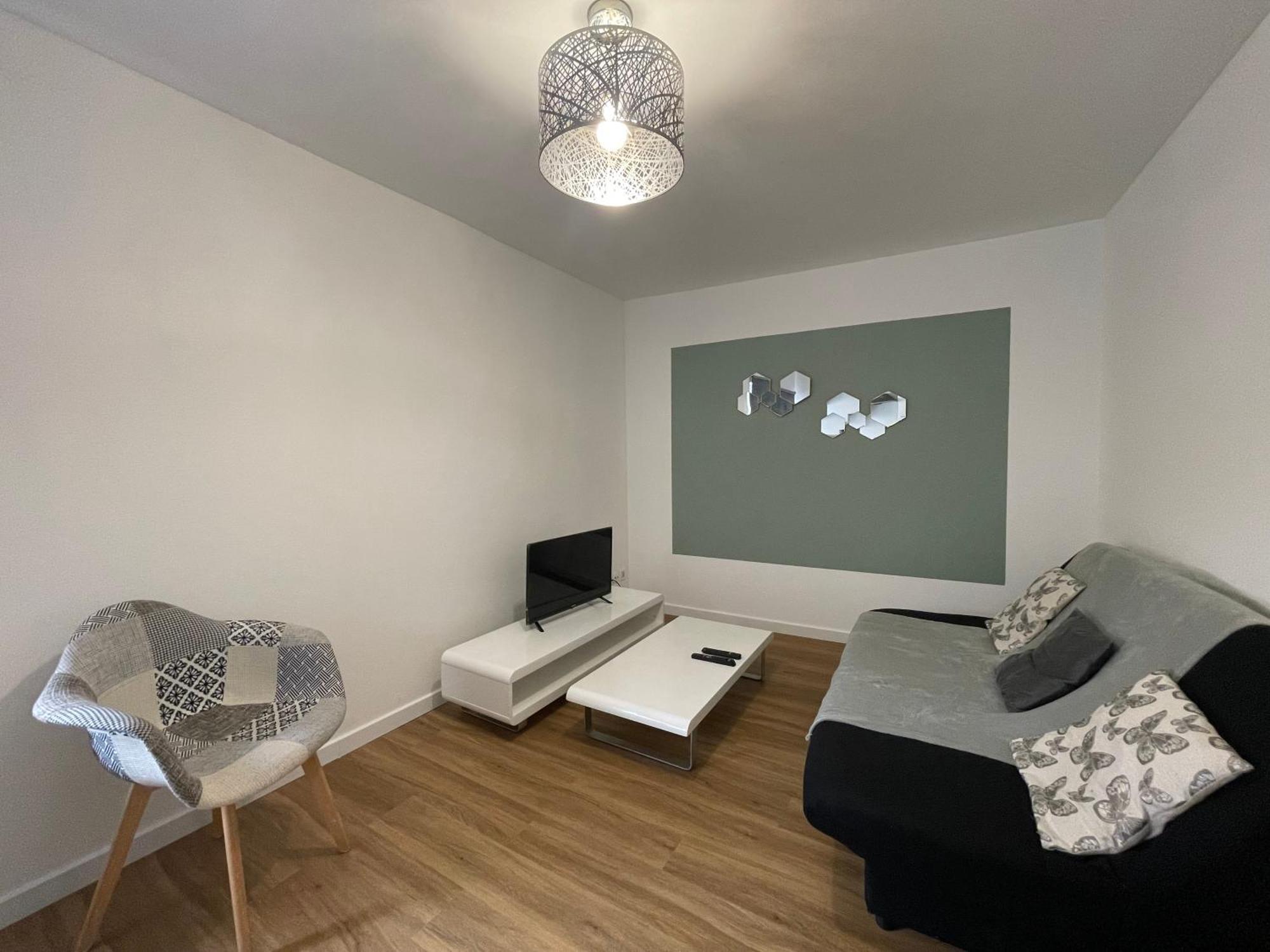 Апартаменти Hexagone Wifi Un Sejour A Part Longeville-les-Metz Екстер'єр фото